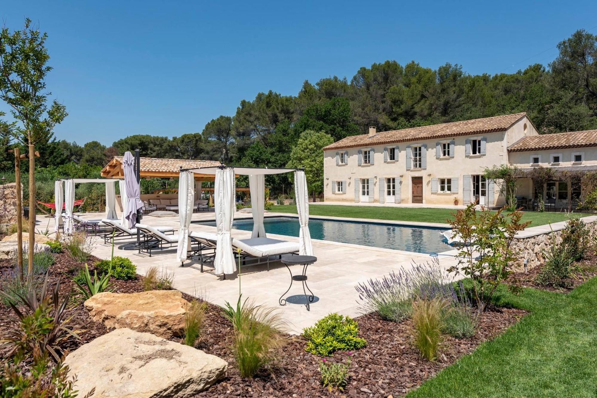 Mas De Lure Hotel Salon-de-Provence Exterior foto